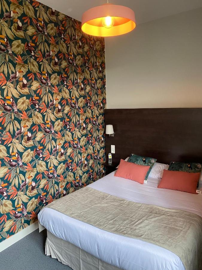 Logis Aux Berges De L'aveyron Hotel 3*