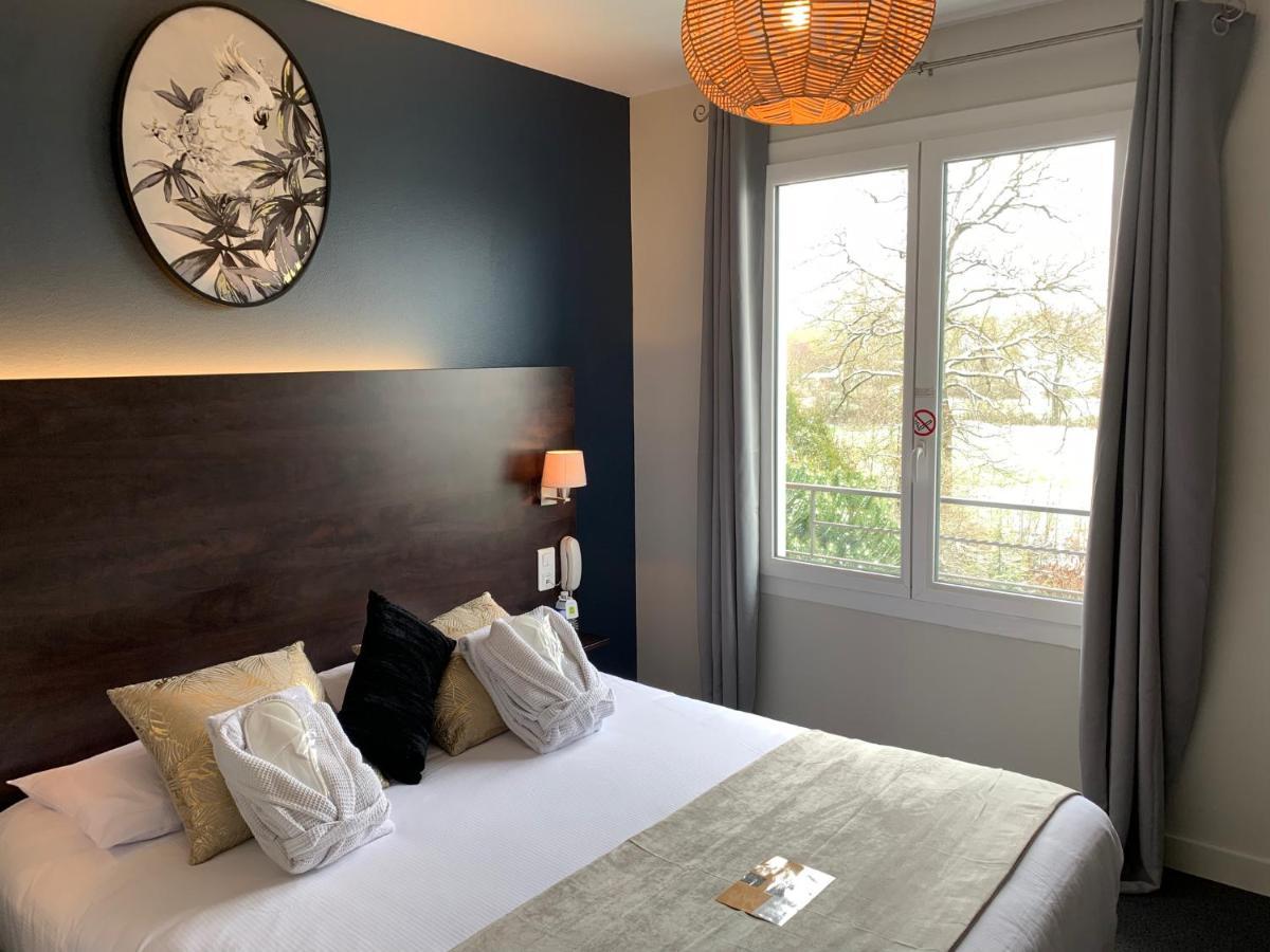 Logis Aux Berges De L'aveyron Hotel 3*