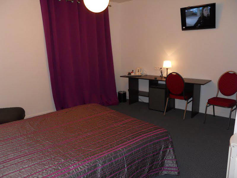 Logis Aux Berges De L'aveyron 3* Onet-le-Chateau